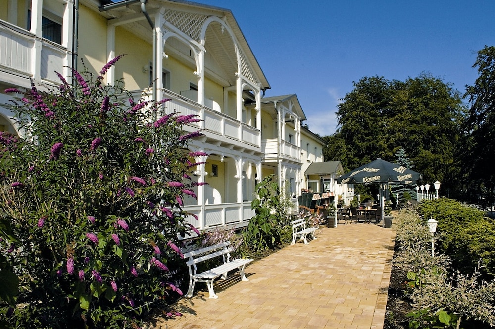 Wald Hotel Sellin - carbon neutral hotel in Sellin