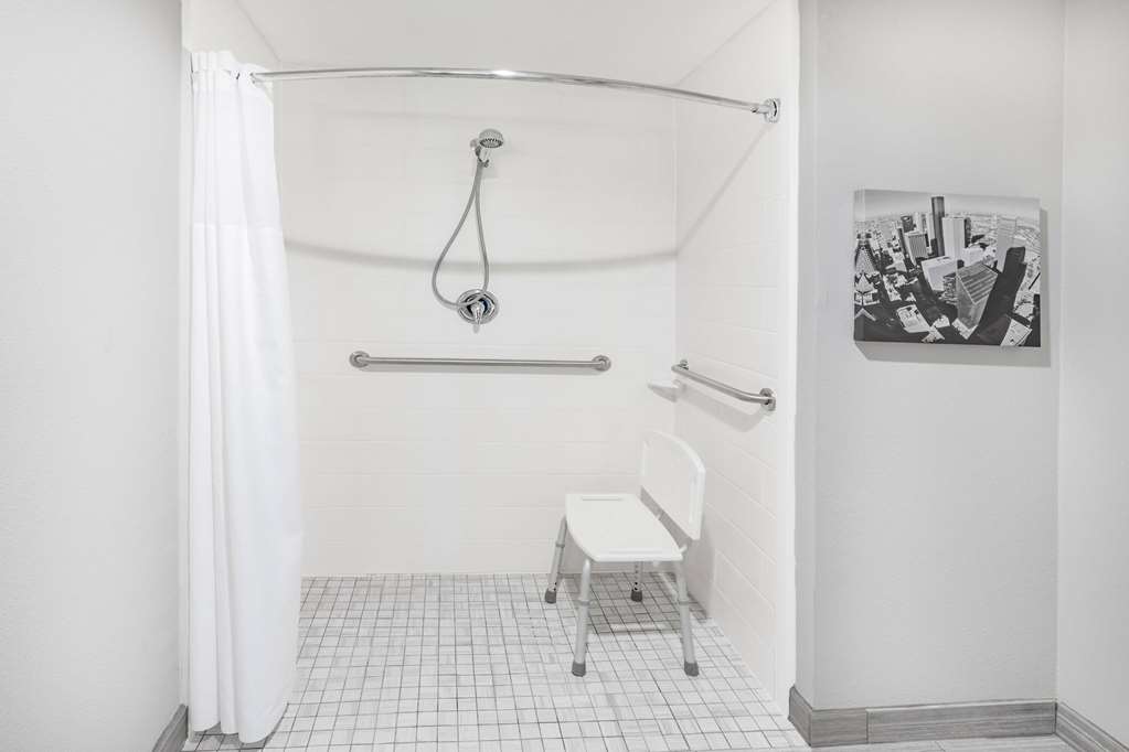 La Quinta Inn & Suites by Wyndham Houston Southwest - photo 22