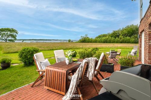 Ferienhaus Loft An Der Ostsee Glucksburg — Gluecksburg