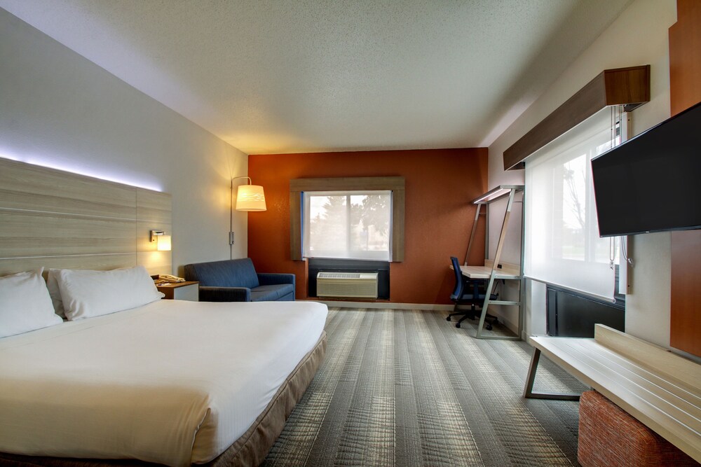 Holiday Inn Express Milwaukee North Brown Deer Mequon by IHG - photo 8