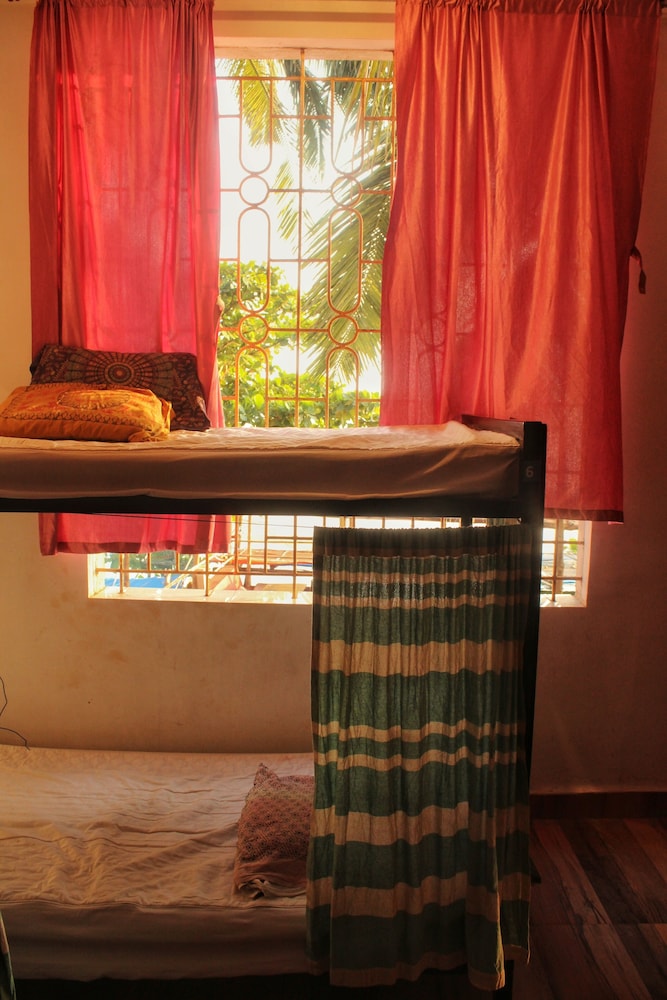 This is it Stays Beach View Rooms & Huts — Arambol — photo 5