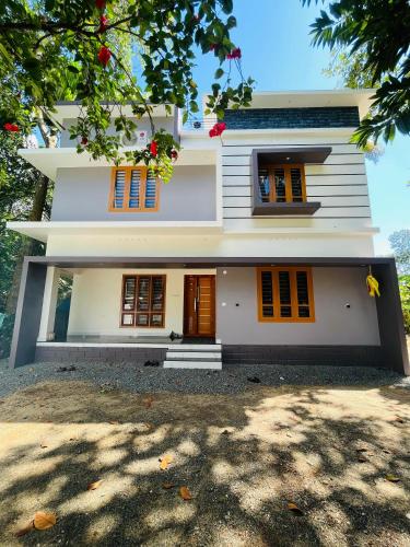 Munroe Meadows — 4-Star Luxury Hotel in Kollam, India