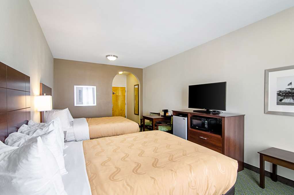 Quality Inn & Suites Near Tanger Outlet Mall - photo 9