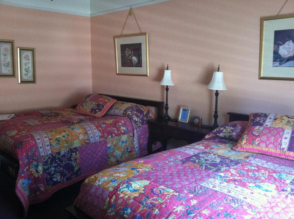 The Continental Inn - photo 11
