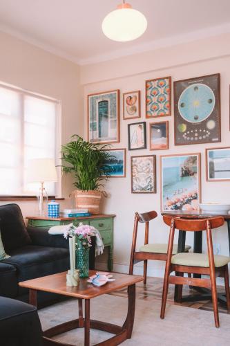 Sonder Surf Modern Apartment with Ocean View