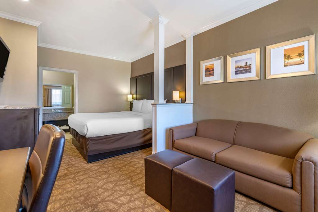 Comfort Inn & Suites Huntington Beach - photo 13