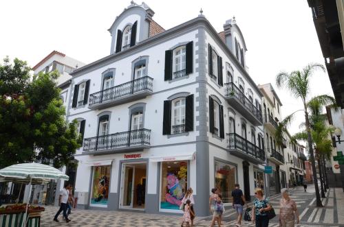 Edifício Charles 203 - carbon neutral hotel in Funchal