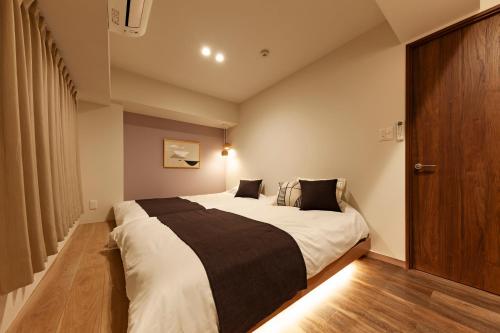 Premier Suite Shinjuku West 2F — 4-Star Luxury Hotel in Tokyo, Japan