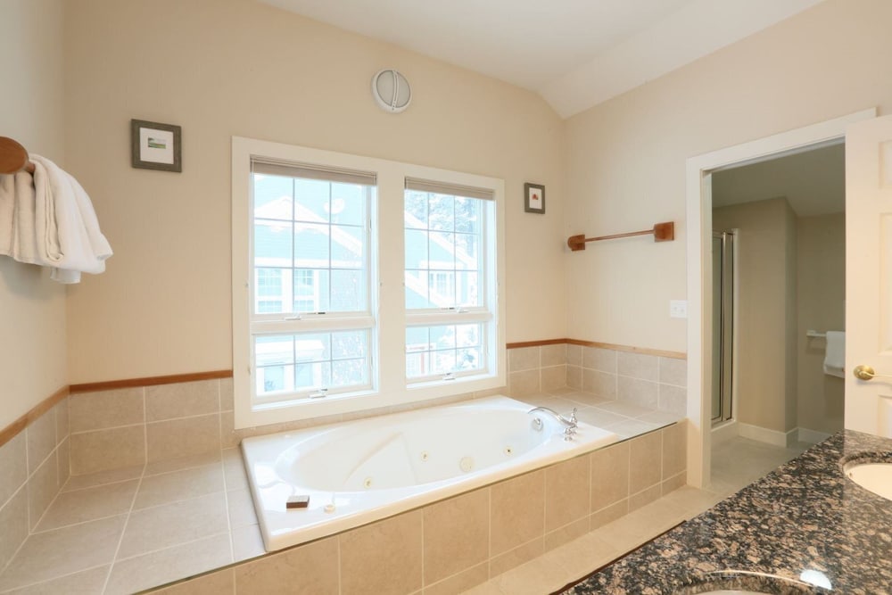 3BR Overlook at Topnotch - photo 20