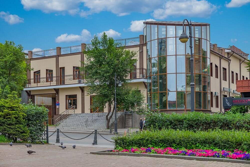 Seashell Hotel in Vladivostok, Russia