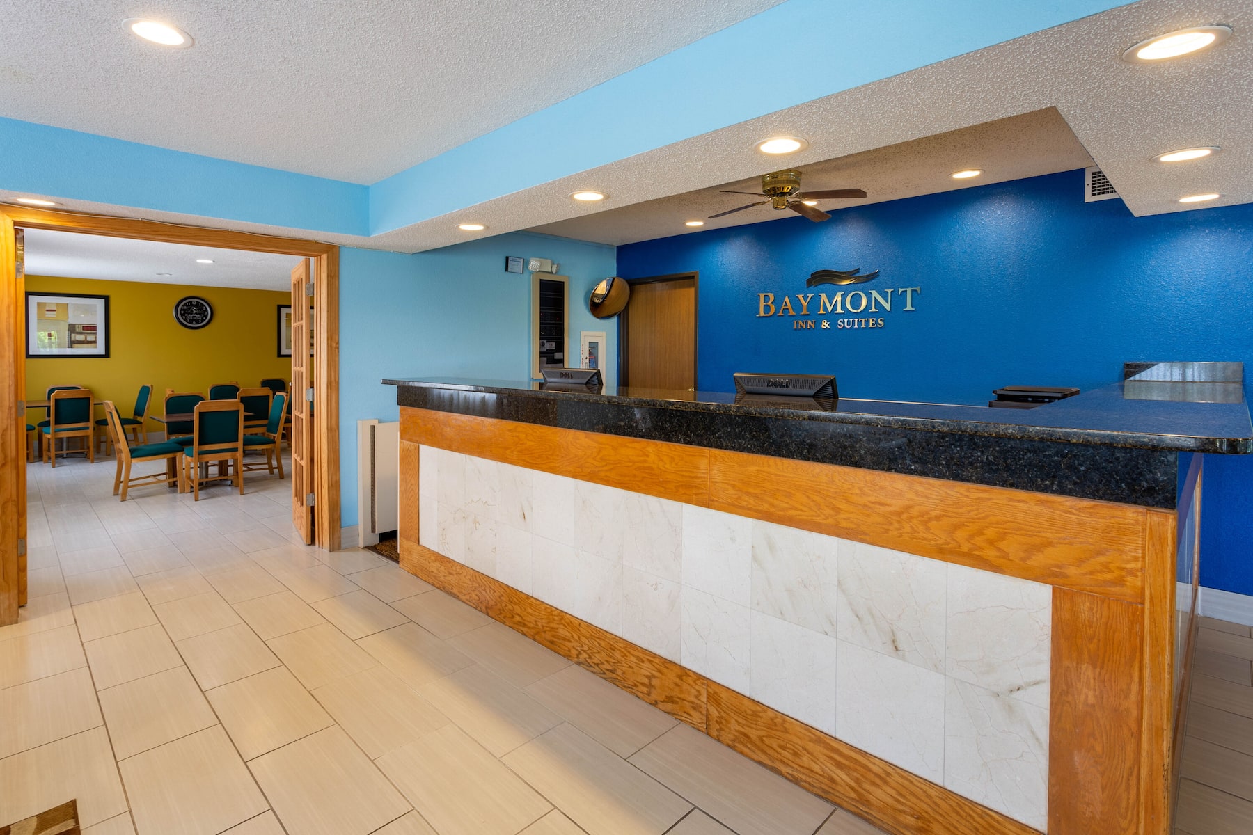 Baymont by Wyndham Harvard - photo 5