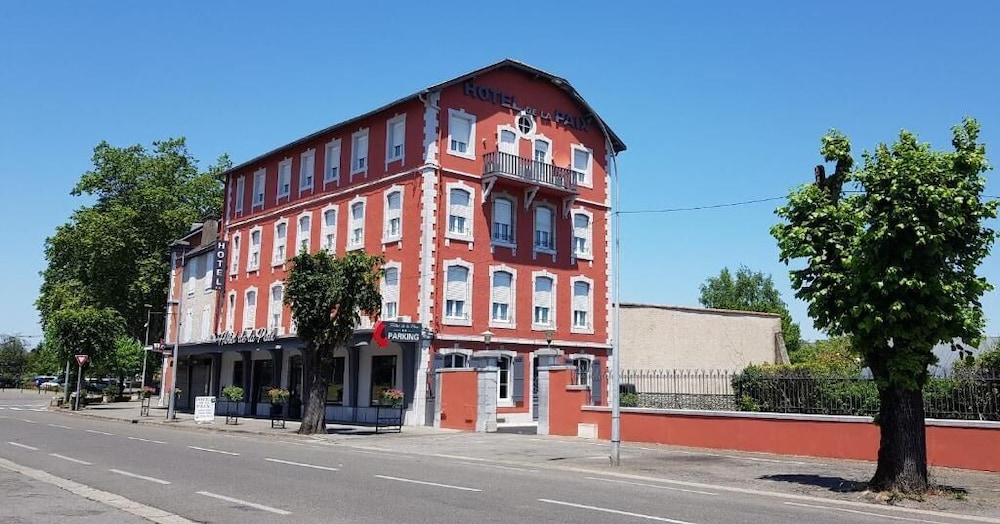 Hotel de La Paix — hotel in Oloron-Sainte-Marie