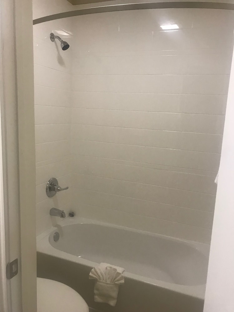 Navasota Inn - photo 12