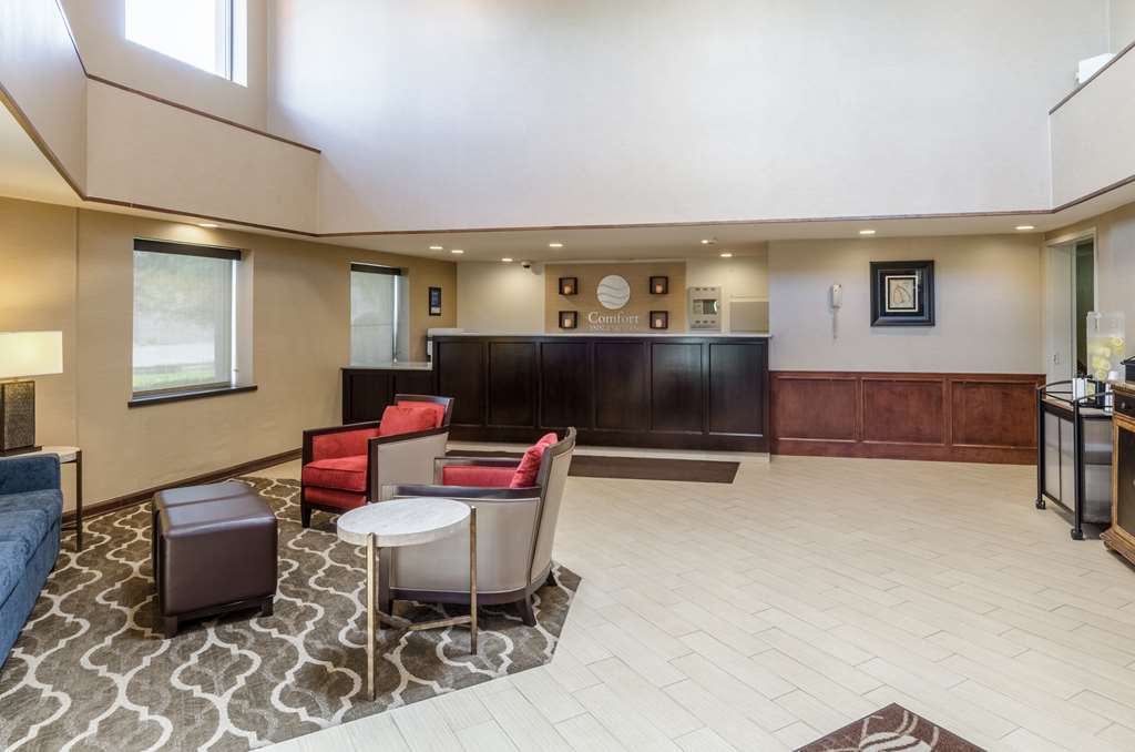 Comfort Inn & Suites West Springfield - photo 6