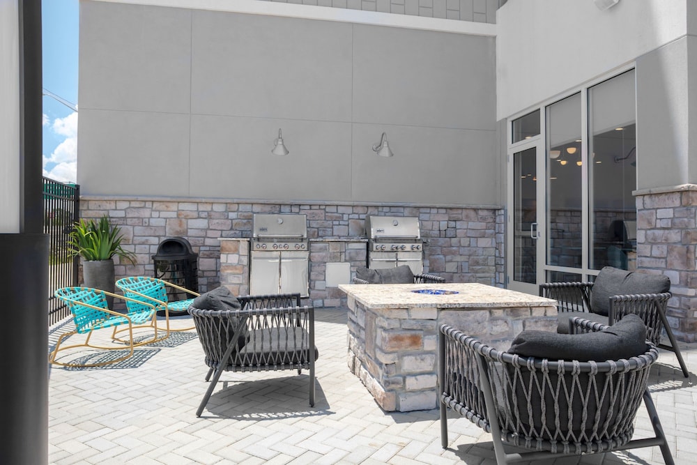 TownePlace Suites by Marriott Tampa Clearwater - photo 13