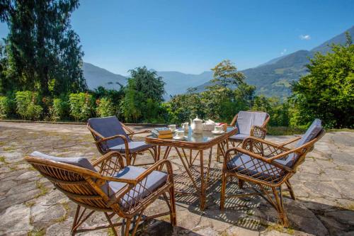 La Ipsing Farm by StayVista 3 BHK Villa with Balcony Mountain View Indoor Games and Pet Friendly — 4-Star Luxury Hotel in Gangtok, India