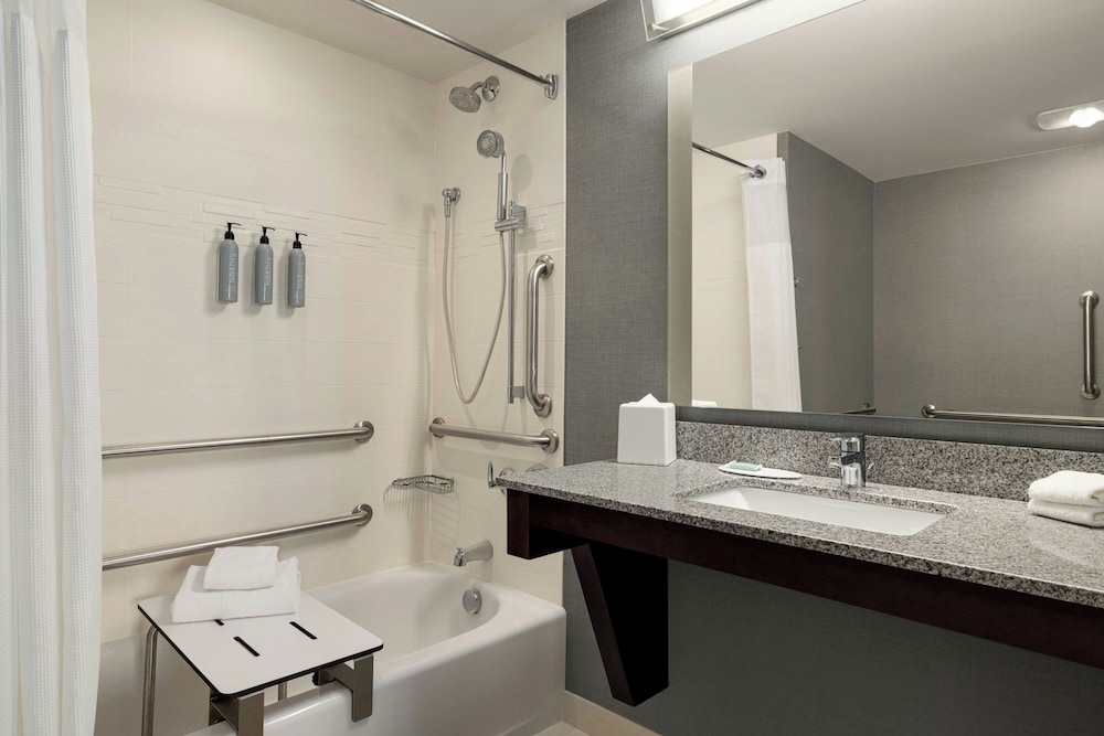 Residence Inn by Marriott Chicago Wilmette Skokie - photo 19