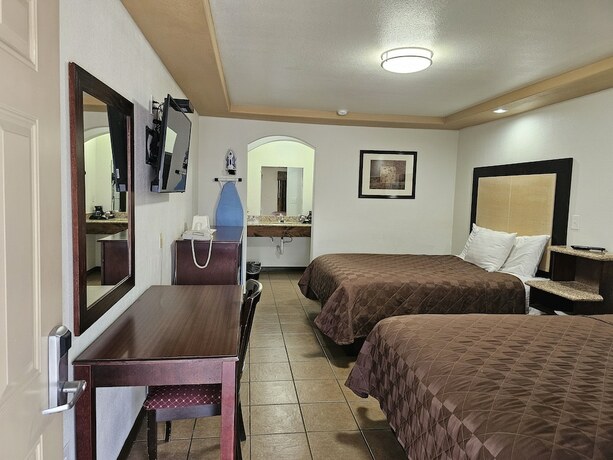 Carrizo Inn - photo 17