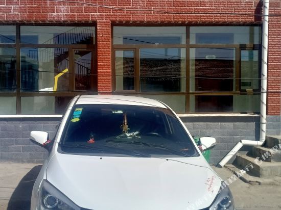 QinghaiLake Youran Business Hotel in Gonghe, People's Republic of China