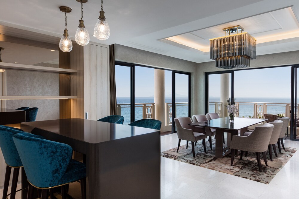 Sheraton Grand Danang Beach Resort & Spa — Da Nang — photo 5