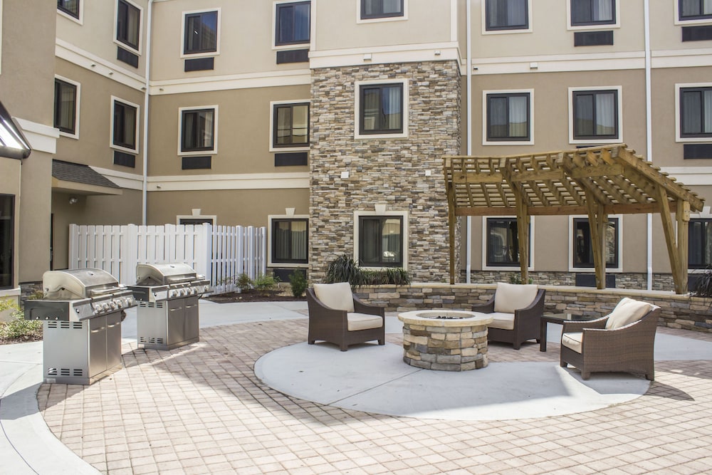Staybridge Suites Jacksonville Camp Lejeune Area an IHG Hotel - photo 25