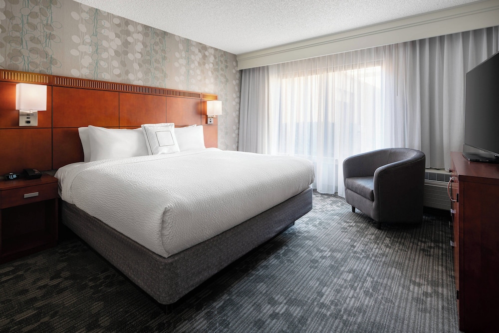 Courtyard by Marriott San Jose Cupertino - photo 9