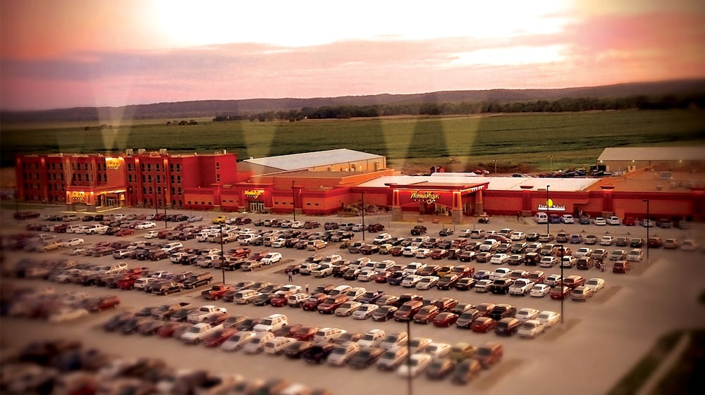 Winnavegas Casino & Resort - photo 12