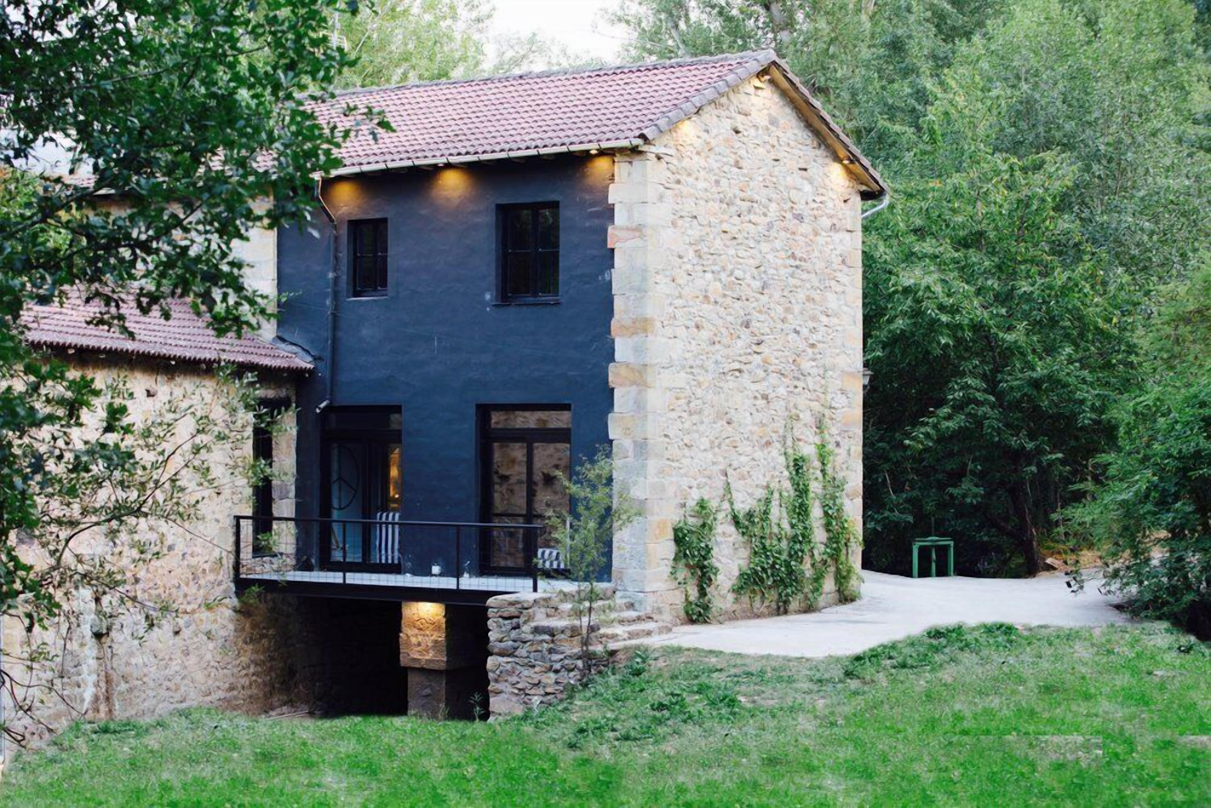 Molino Tejada — 5-Star Luxury Hotel in San Martin De Elines, Spain