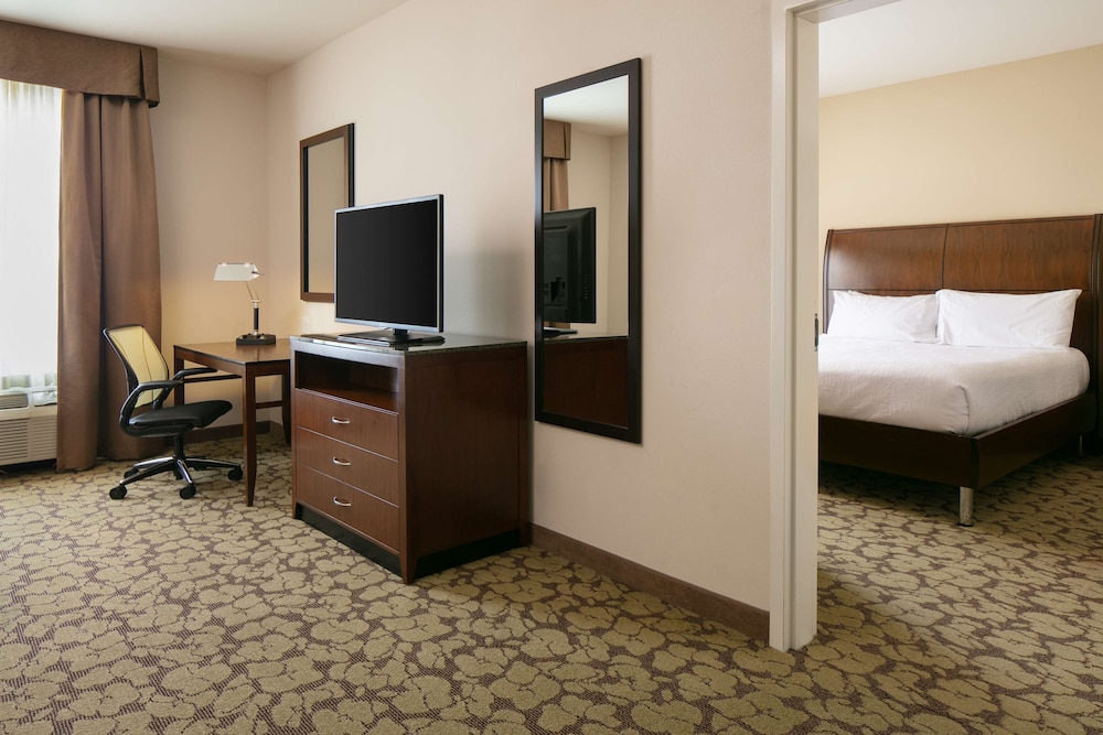 Hilton Garden Inn Bettendorf Quad Cities - photo 16