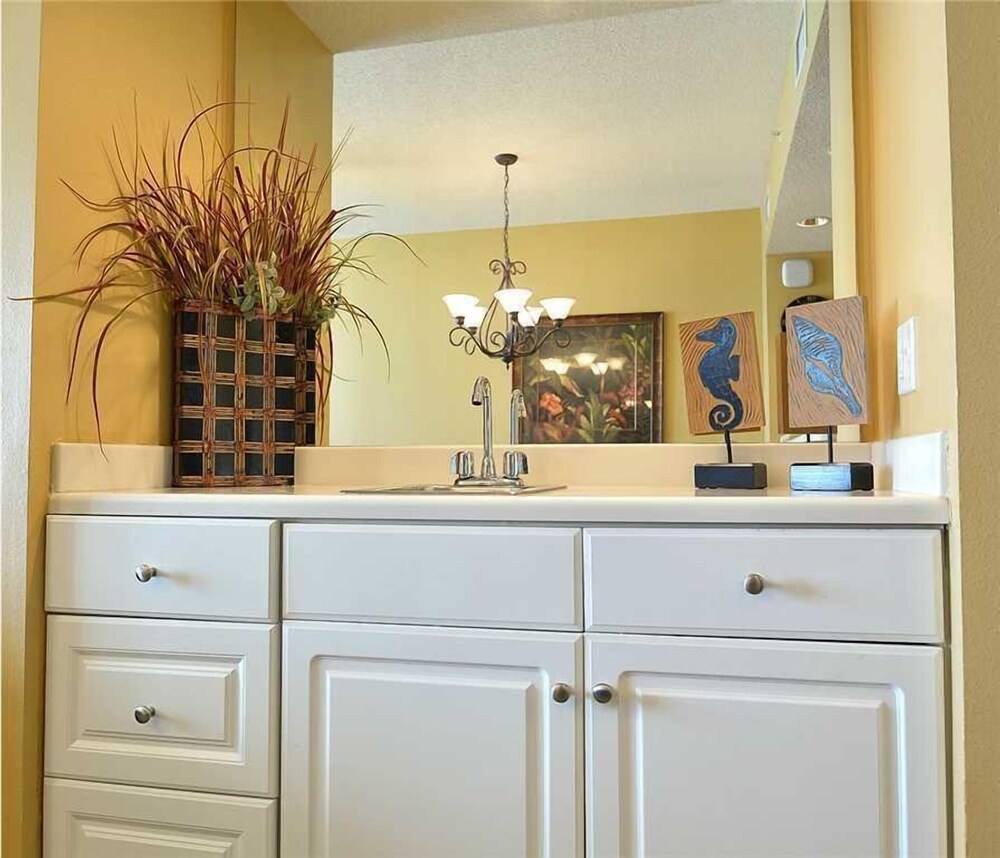 Majestic 1206 East Tower II Three Bedroom Condo - photo 20