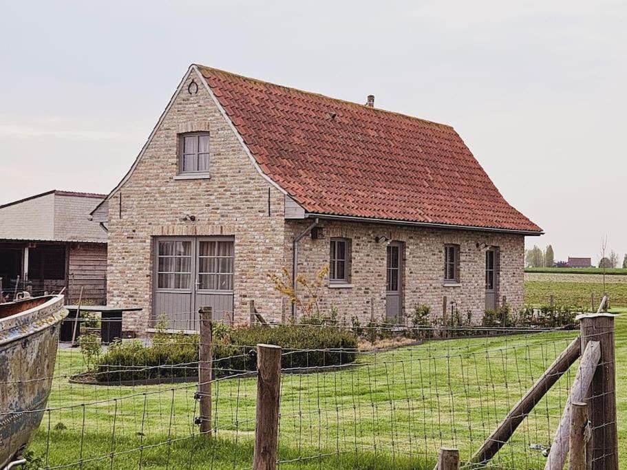 Te Lande vakantiehuis — hotel in Veurne