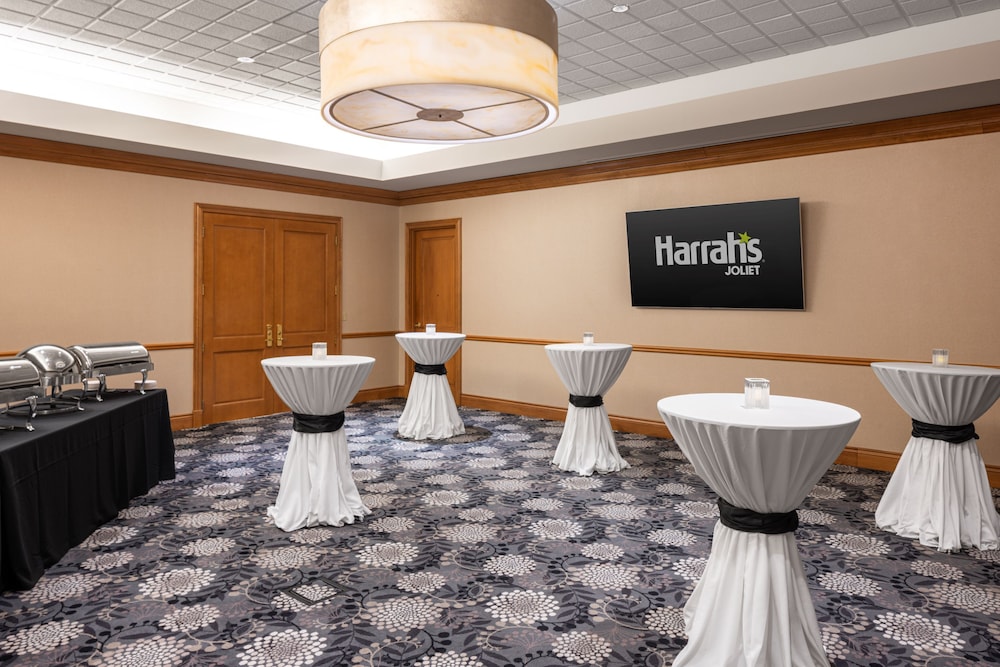 Harrah's Joliet Casino & Hotel A Caesars Rewards Destination - photo 49