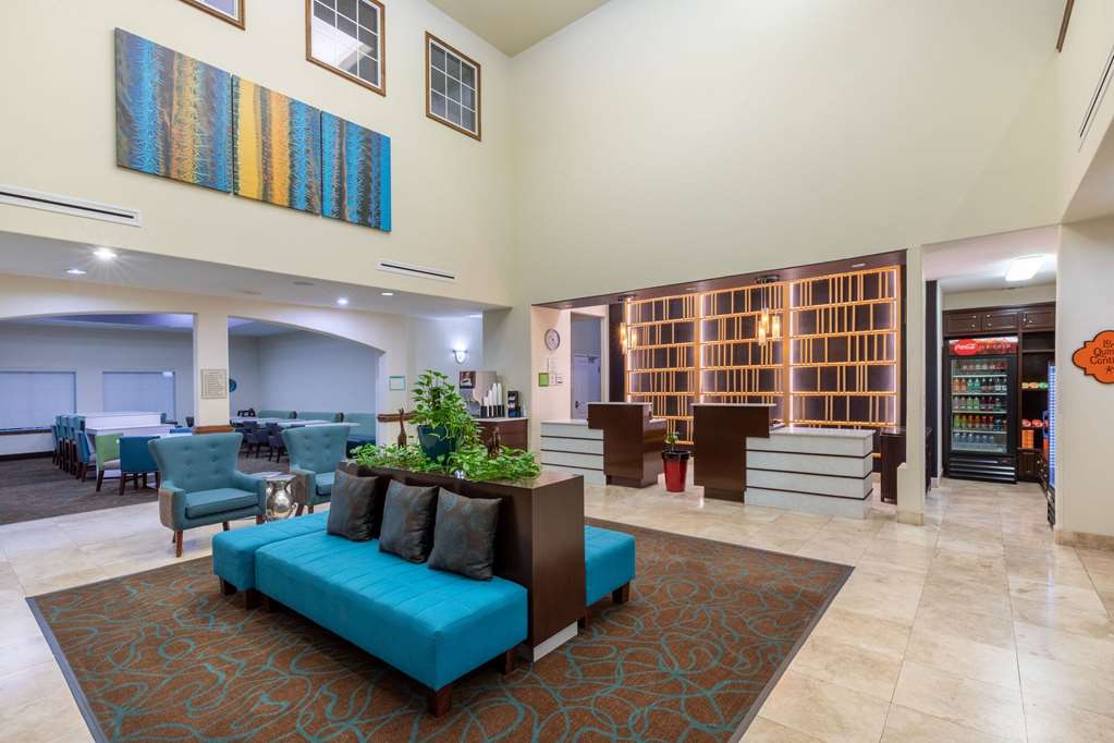 La Quinta Inn & Suites by Wyndham Houston New Caney - photo 6