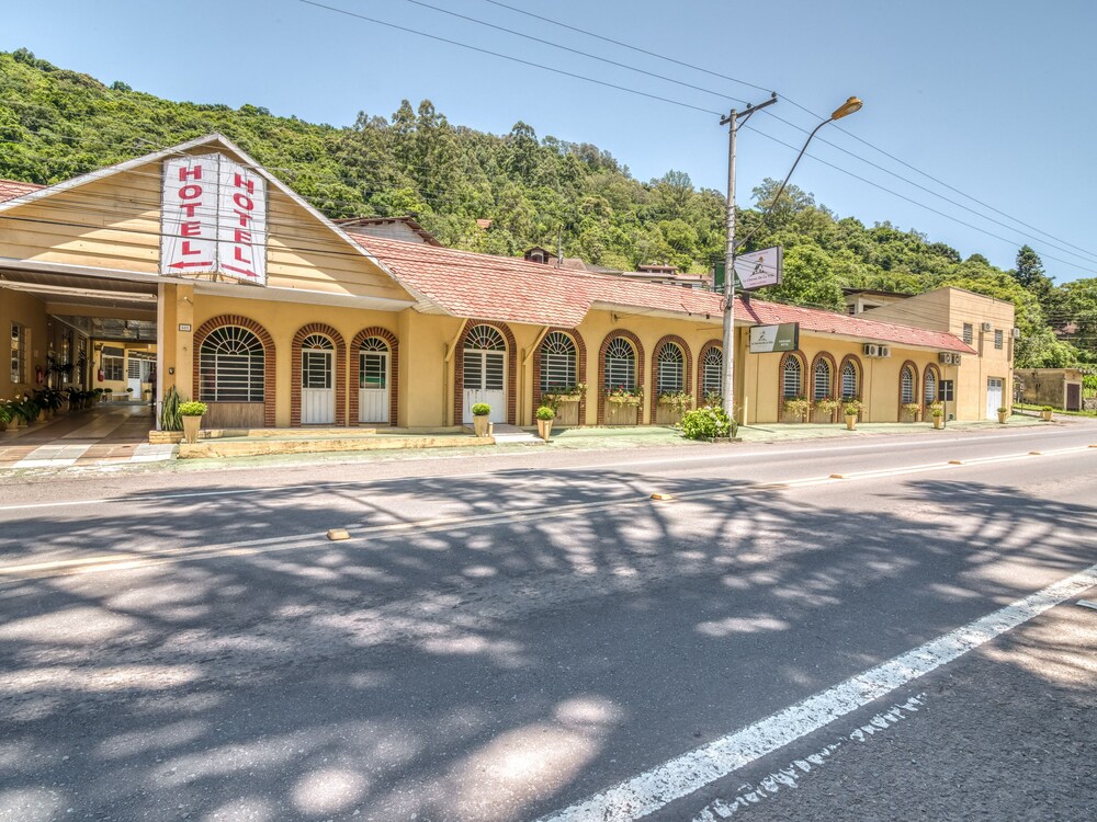 Pousada Le Charme de La Ville in Caxias Do Sul, Brasil