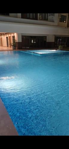 Chic and Cozy Condo near Ayala and Cebu IT Park — 4-Star Luxury Hotel in Cebu City, Philippines
