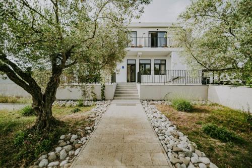 Villa Laurus Residence — 4-Star Luxury Hotel in Buje, Croatia