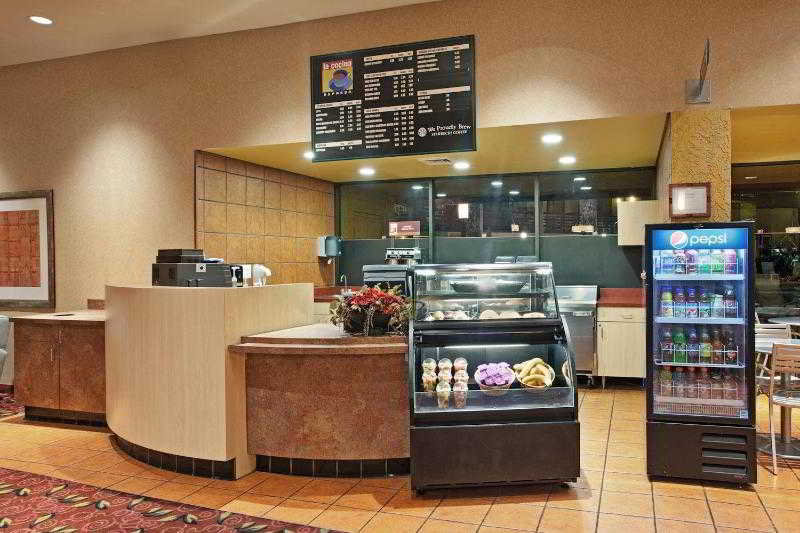 Four Points by Sheraton Phoenix North - photo 37