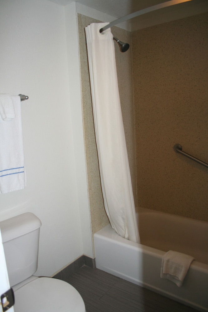 Driftwood Beach Motel - photo 85