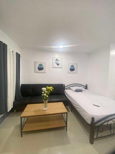 Bucos Having - carbon neutral hotel in Santo Tomas