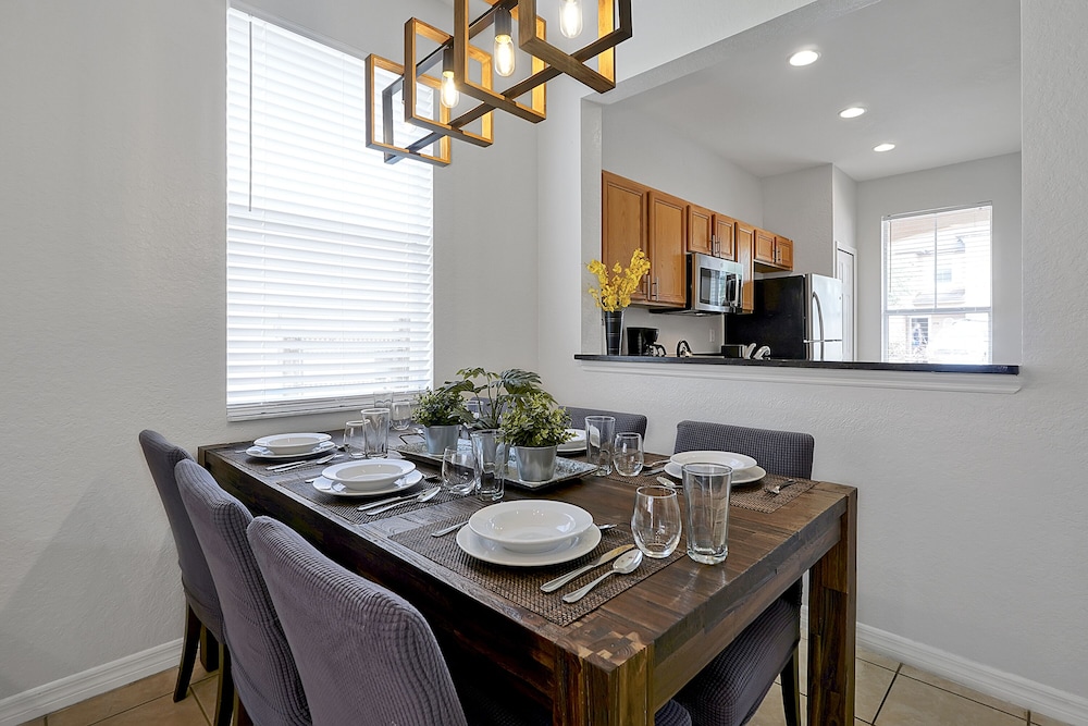 Regal Oaks Resort Vacation Townhomes by IDILIQ - photo 33
