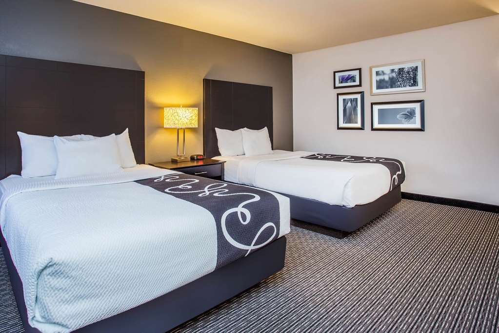 La Quinta Inn by Wyndham Oshkosh - photo 27