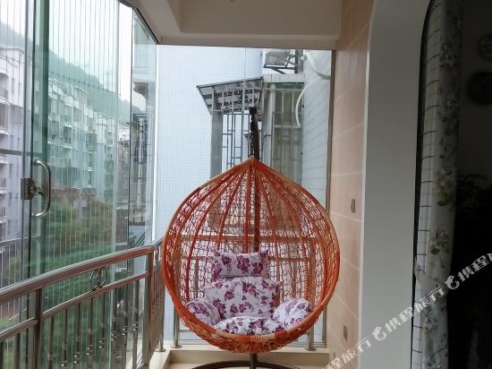 Art Life in Tangdong, People's Republic of China