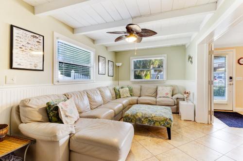 Gulf Place 7B - photo 6