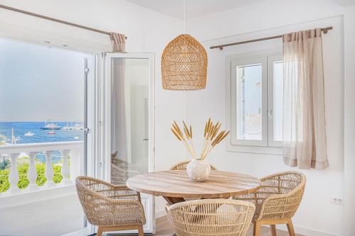 Pearl House Luxurious New Beach Villa in Spetses Stunning View — 4-Star Luxury Hotel in Spetses, Greece