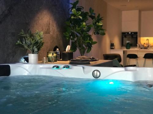 L Odyssée Spa - carbon neutral hotel in Seclin