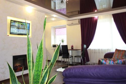 Kharkiv Center Apartment on Hoholya Str Poetry square — 4-Star Luxury Hotel in Kharkiv, Ukraine