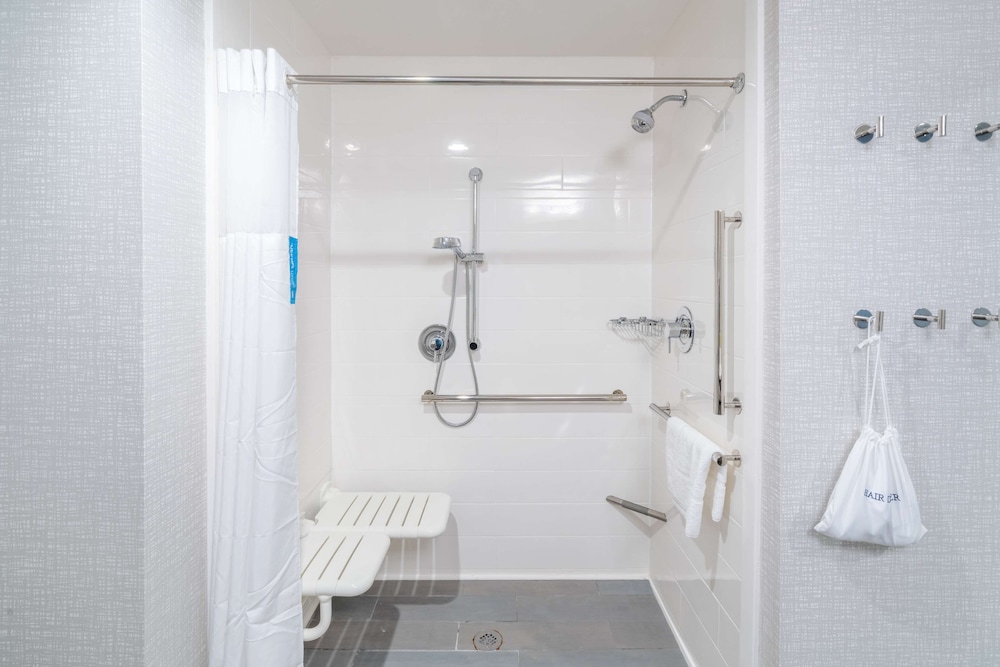 Hampton Inn Hardeeville - photo 20