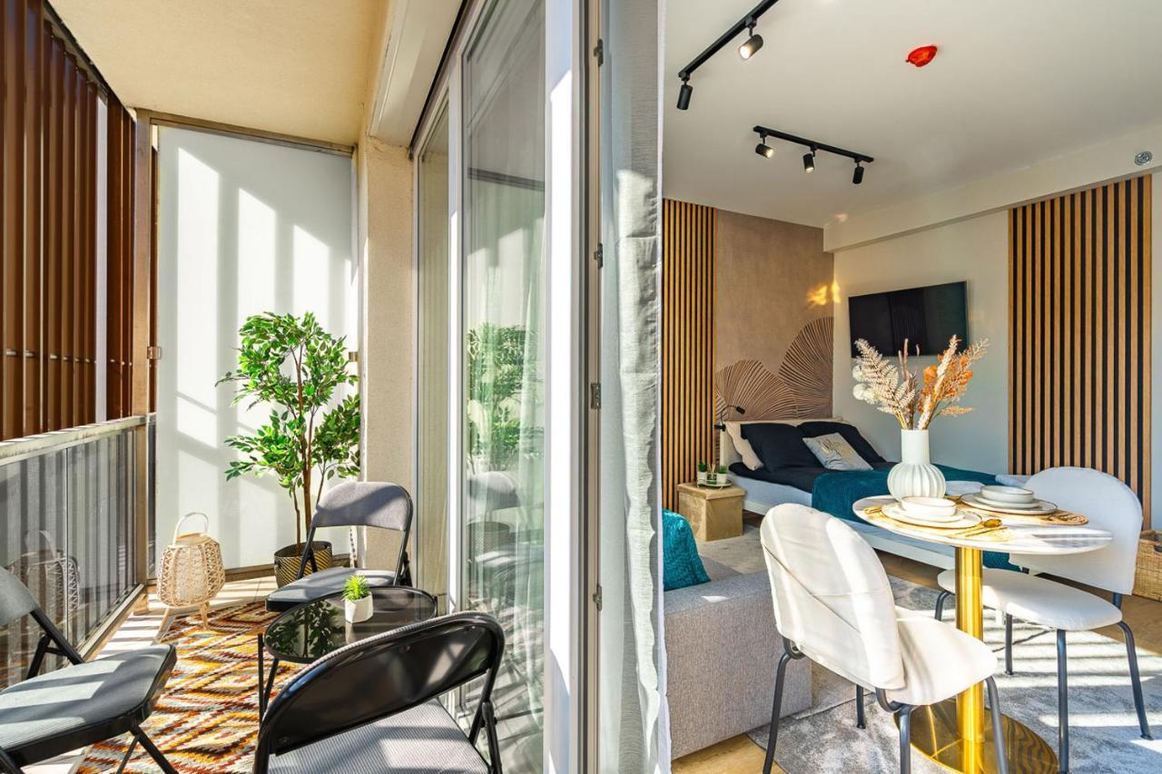 Sunny Designer Studio close to New York Cafe — 4-Star Luxury Hotel in Budapest, Hungary
