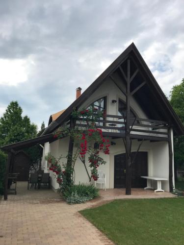 Rózsa Porta — hotel in Vonyarcvashegy
