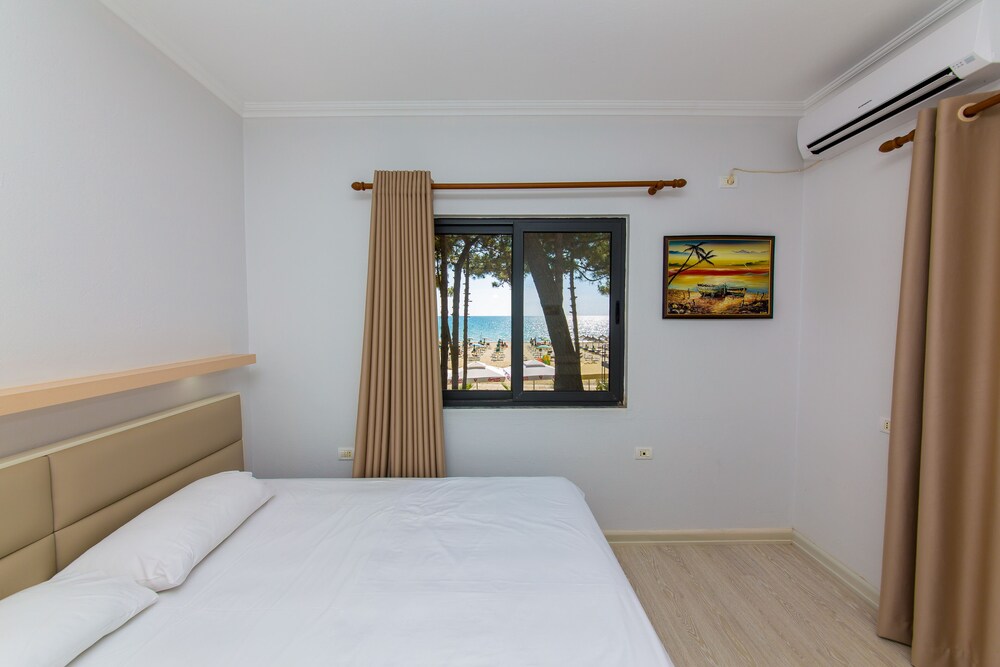 Hotel Andi — hotel in Rrashbull